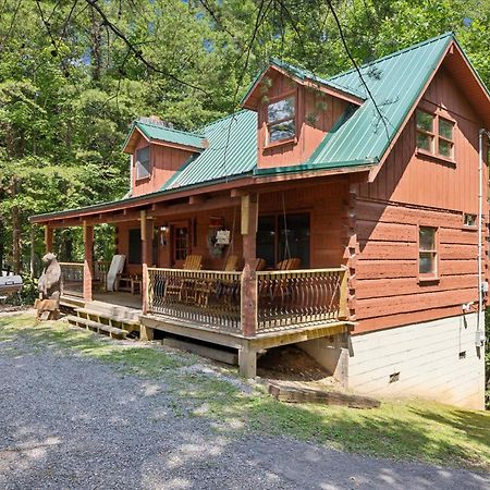 A Charming Cabin, Pool, Firepit, Hot Tub-Jacuzzi Gatlinburg Exteriér fotografie