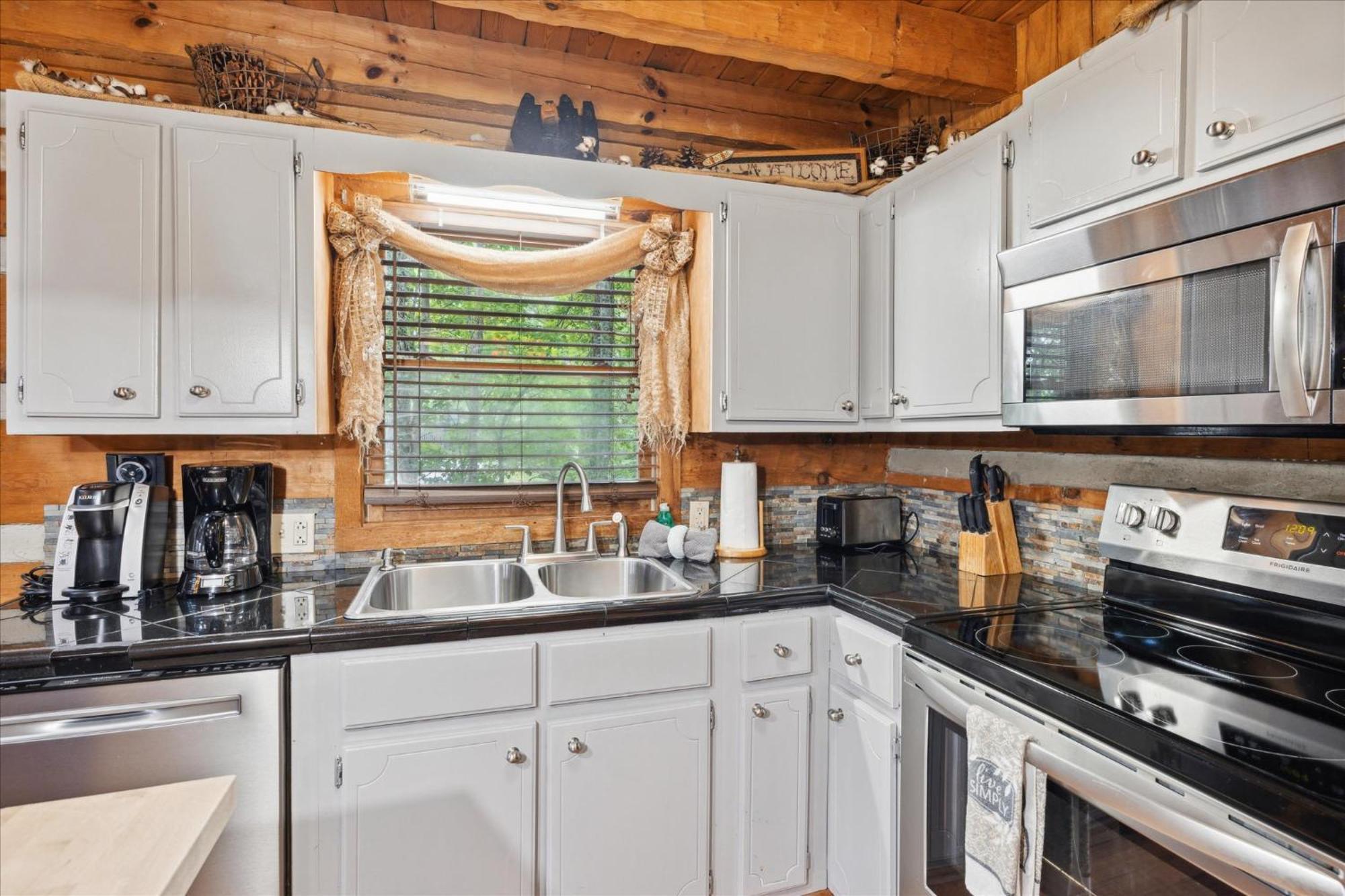 A Charming Cabin, Pool, Firepit, Hot Tub-Jacuzzi Gatlinburg Exteriér fotografie